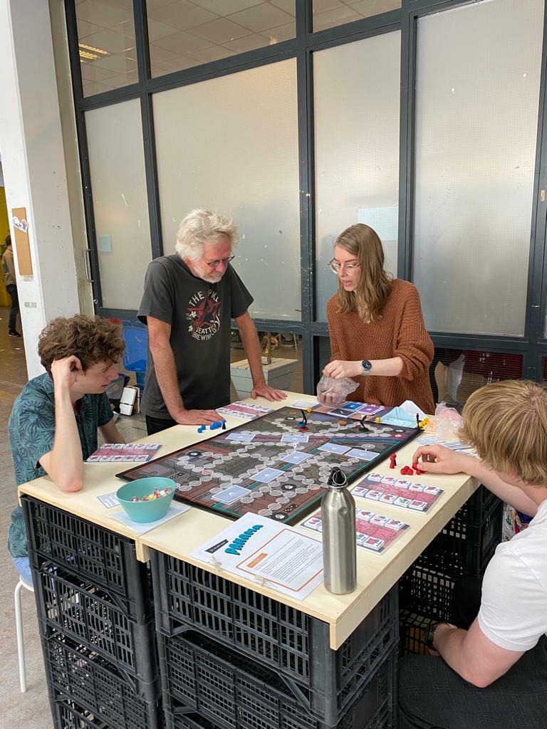 spel uitleggen aan spelers